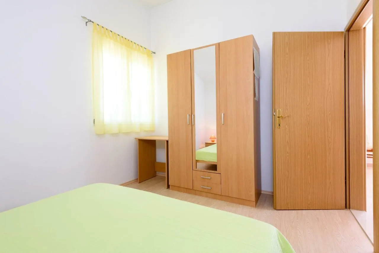 Apartment Apartmani Beran Seget Vranjica