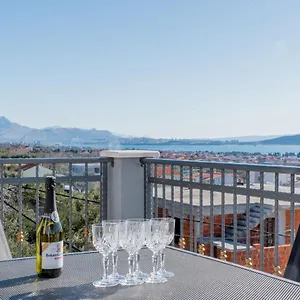 Apartament Zilic, Kaštel Stari