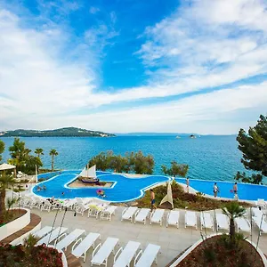 4* Üdülőpark Mediteran Travel Mobile Homes Belvedere