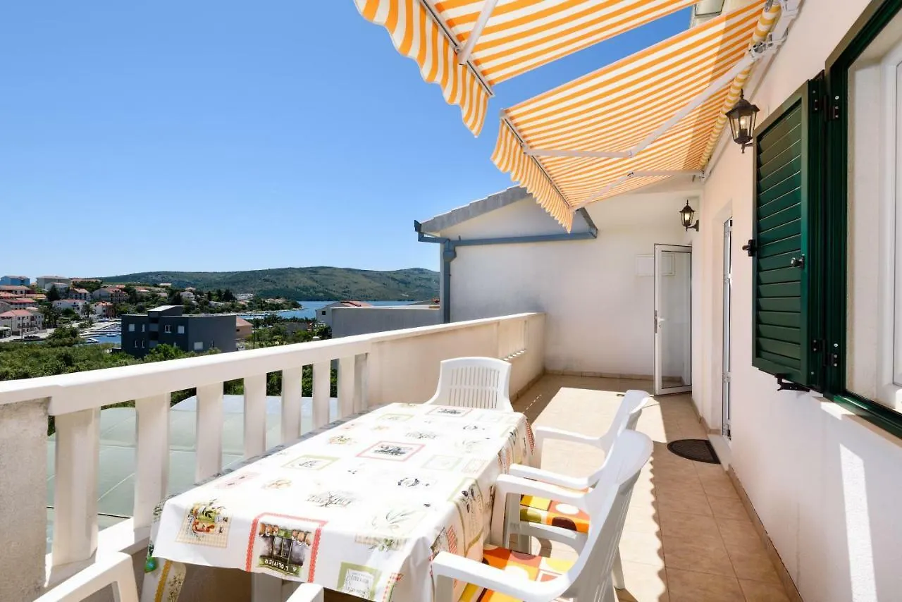 Apartmani Beran Seget Vranjica Apartment