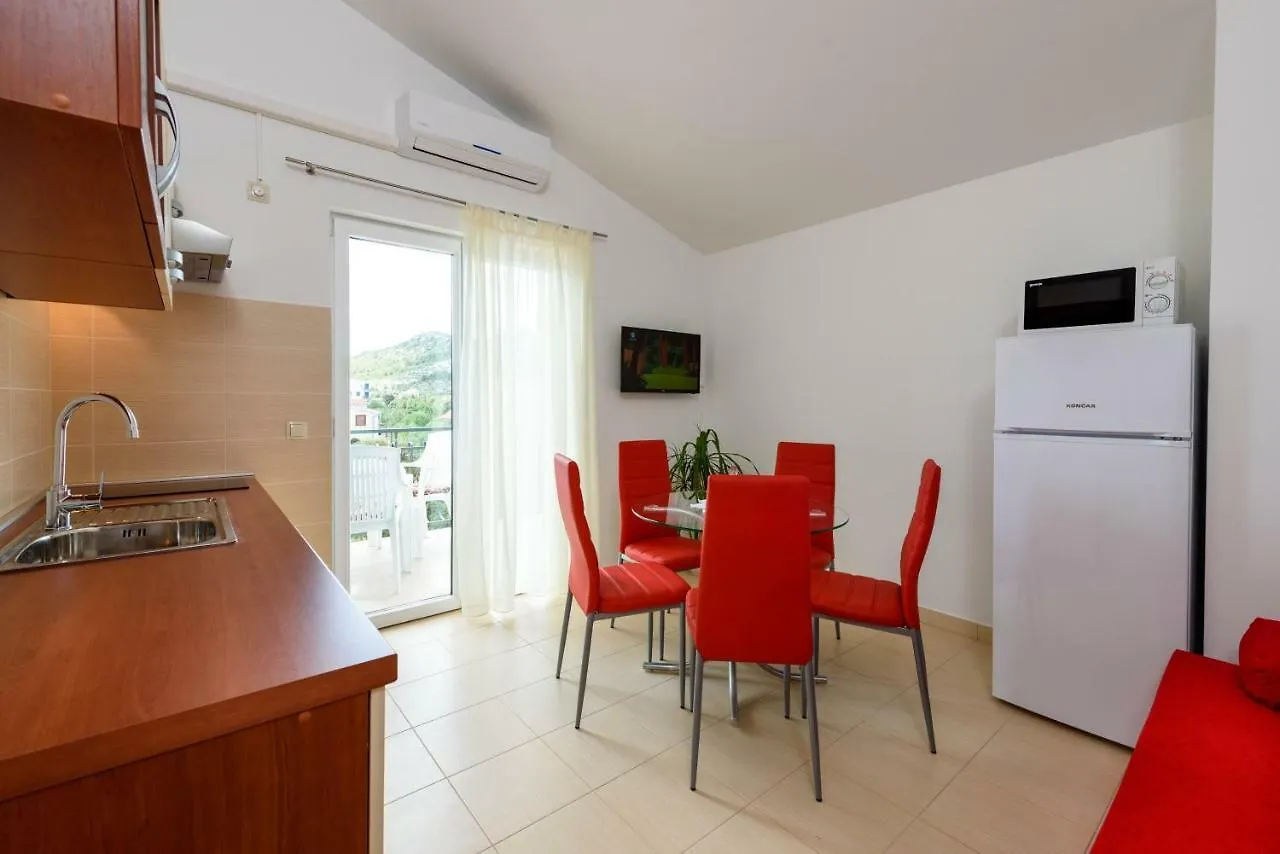 Apartment Apartmani Beran Seget Vranjica
